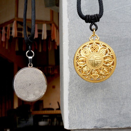 八吉祥光双吊坠