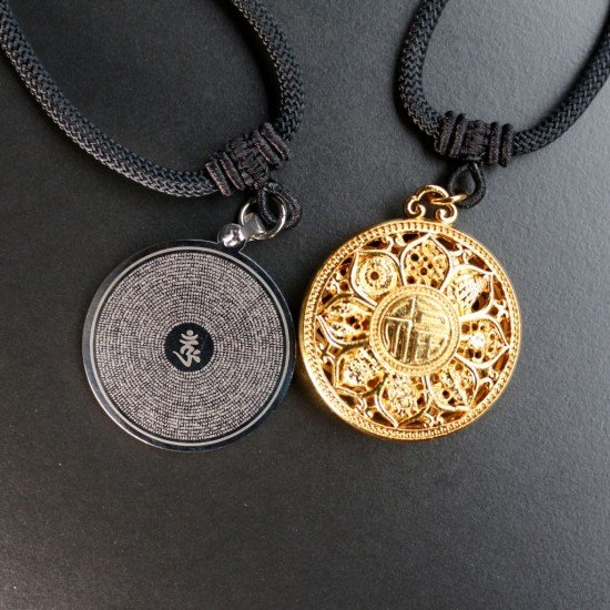 八吉祥光双吊坠