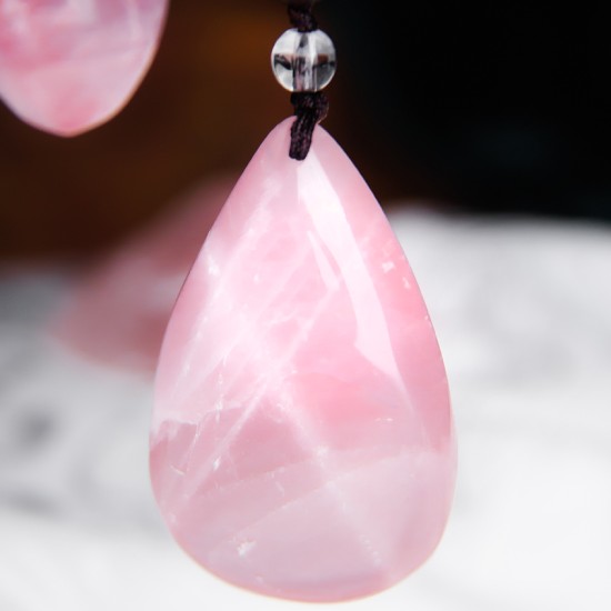 粉水滴吊坠 Rose Quartz Pendant