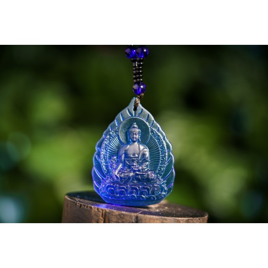 蓝琉璃药师佛吊坠 Blue Glazed Medicine Buddha Pendant