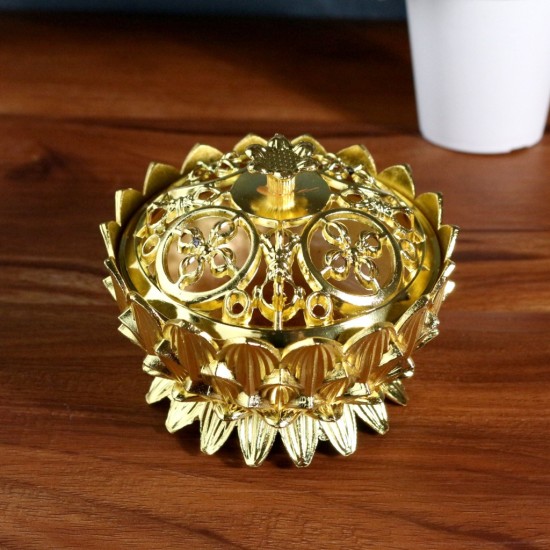 金莲花宝罐 Golden Lotus Treasure Jar