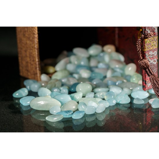 消磁碎水晶：海蓝宝 Tumbled Aquamarine