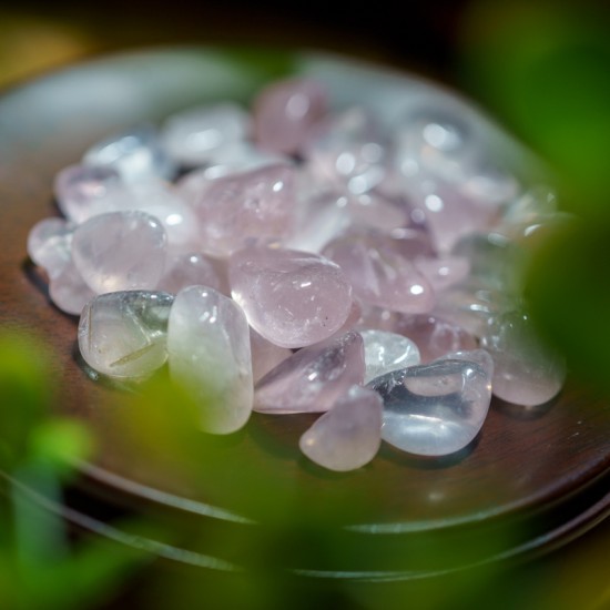 消磁碎水晶：粉水晶 Tumbled Rose Quartz