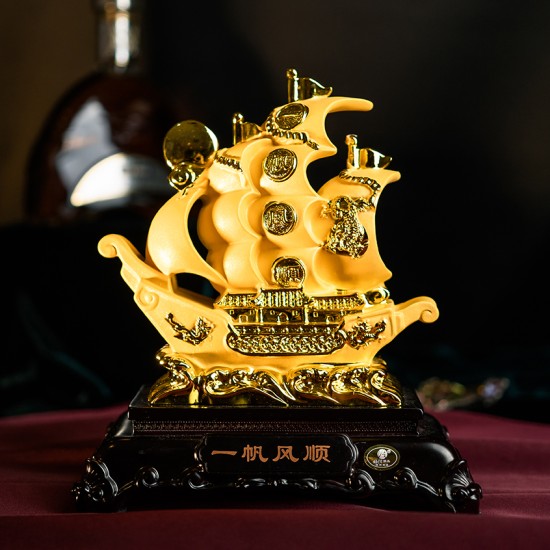 一帆风顺 (中)  Safe Sailing Ship (Golden Sanded) - Medium Sized