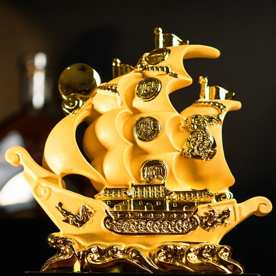 一帆风顺 (中)  Safe Sailing Ship (Golden Sanded) - Medium Sized