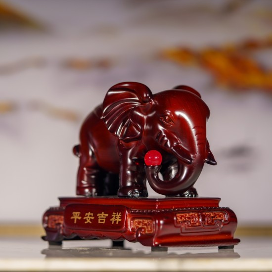 大象 - 平安吉祥 （特小)  Elephant of Auspicious, Wishful and Safeness (Shine Wooden Material) - Extra Small