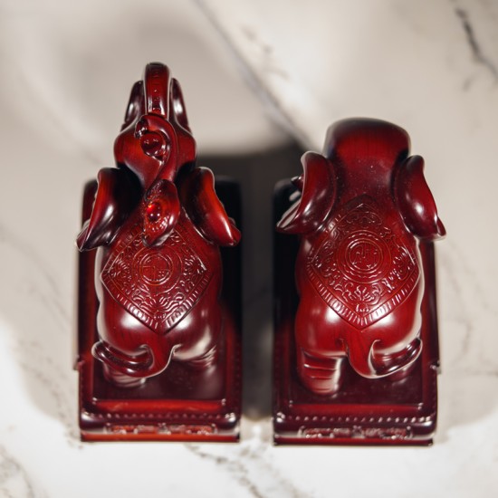 大象 - 平安吉祥 （特小)  Elephant of Auspicious, Wishful and Safeness (Shine Wooden Material) - Extra Small