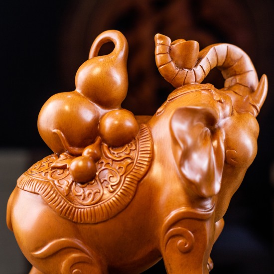 大象 - 旺财纳福  Absorber Prosperous Wealth Elephant (Wooden Material)