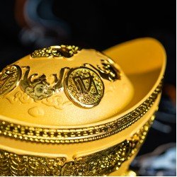 招财金宝元宝 Prosperous Golden Yuan Bao (Golden Sanded)